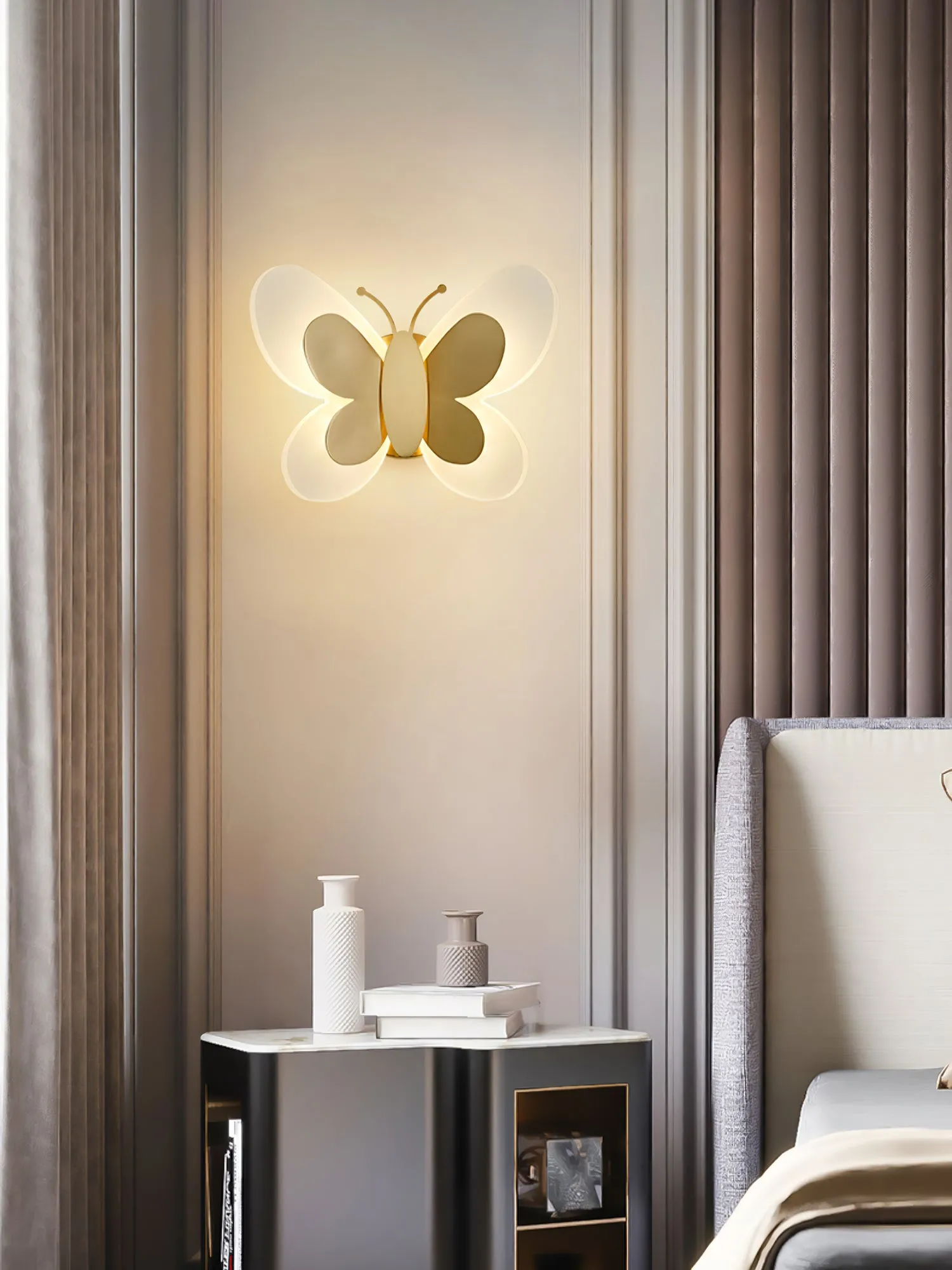 Butterfly LED Wall Lamp