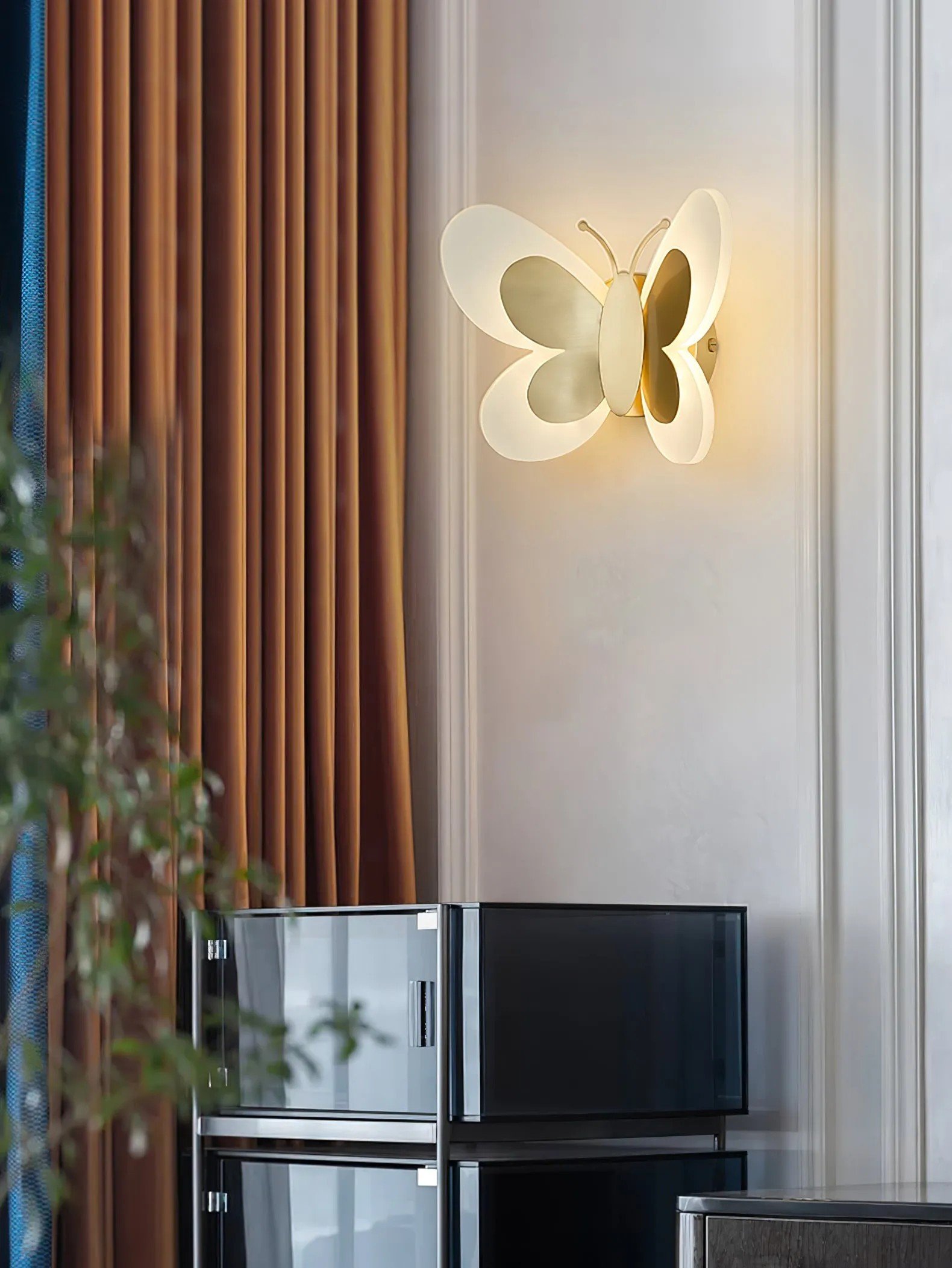 Butterfly LED Wall Lamp